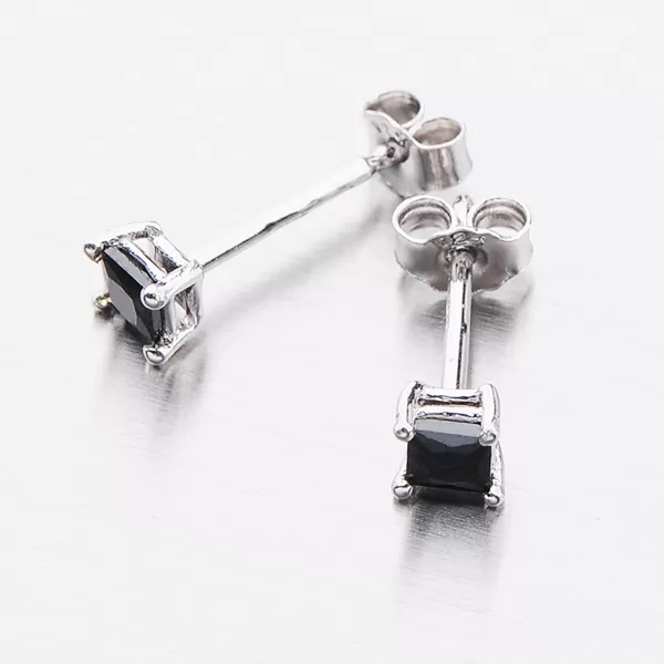 Decentné strieborné kôstky s čiernym zirkónom E1704428-1905-SLX