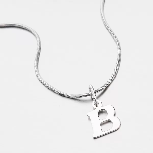 Strieborné písmenko B M5111B