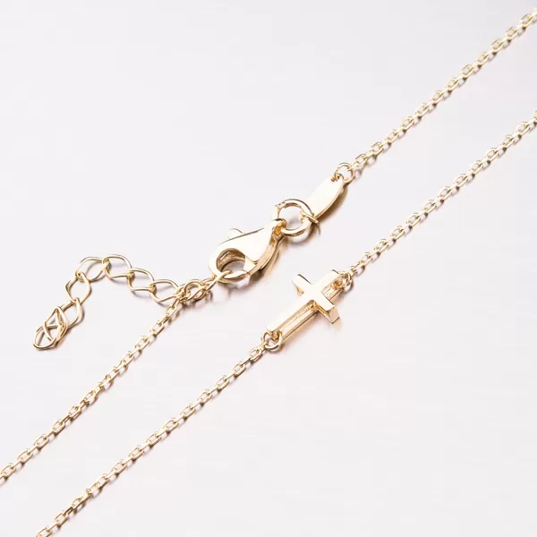 Zlatý náhrdelník s krížikom 144P-150756