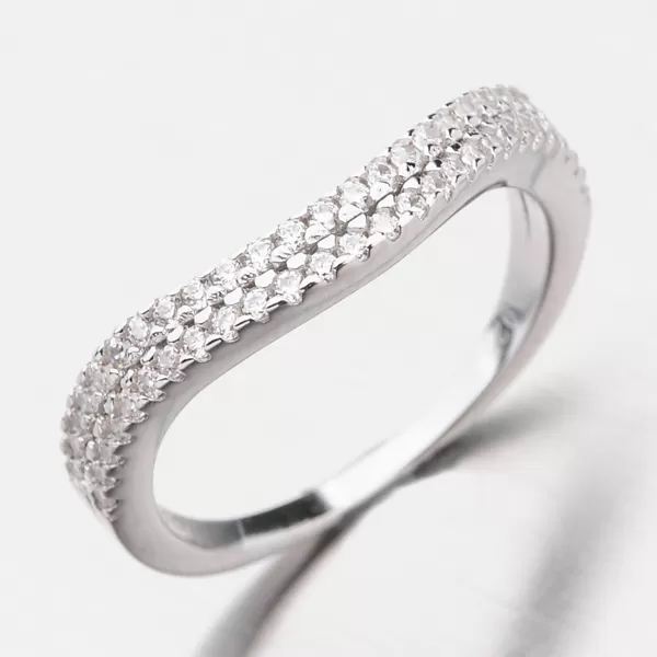 Strieborný prsteň so zirkónmi GST-11230