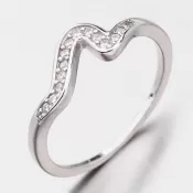 Strieborný zdobený zirkónmi GST-11434