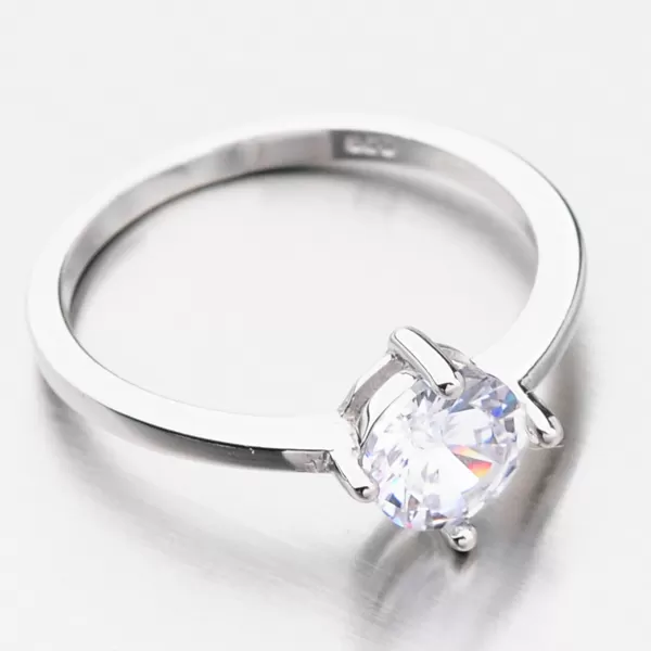 Strieborný prsteň so zirkónom GST-11238