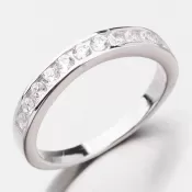 Strieborný prsteň so zirkónmi GST-11246