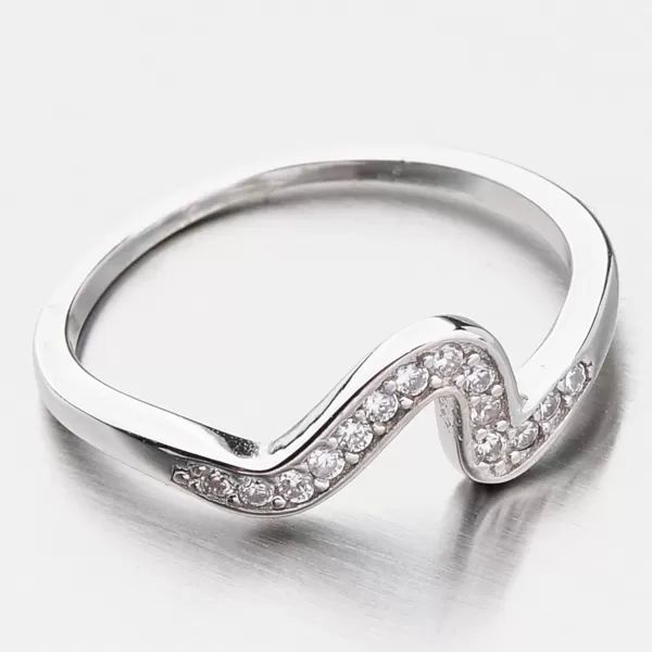 Strieborný zdobený zirkónmi GST-11434