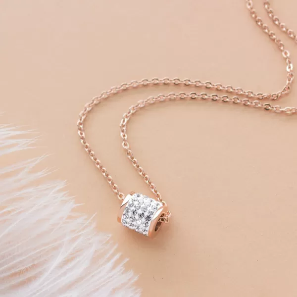 Náhrdelník s kryštálmi MNCP15-907-C