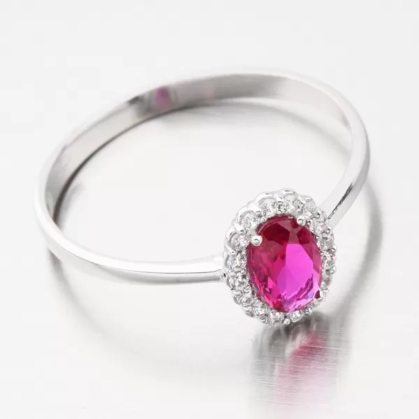 Zlatý prsteň s rubínom 11-320