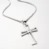 Strieborný krížik HST-13694