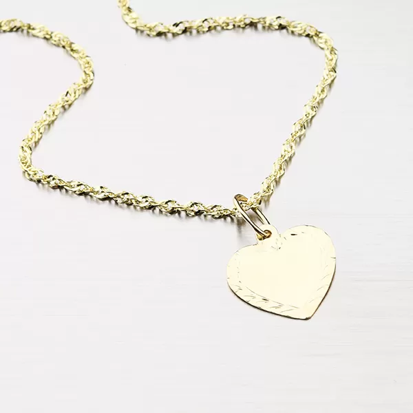 Zlatý prívesok v tvare srdca s gravírovaním 322P-131038