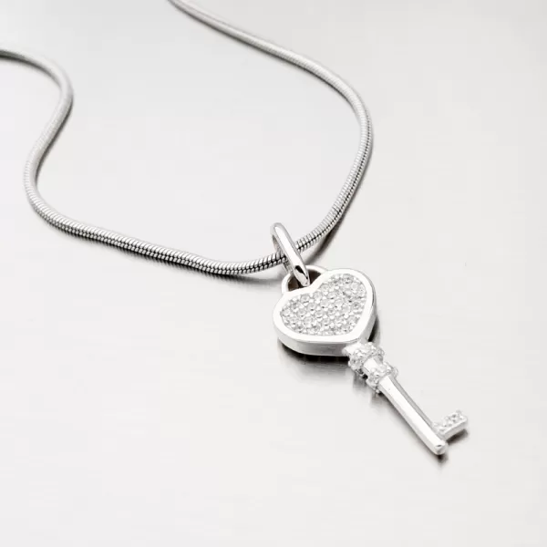 Prívesok so zirkónmi kľúč HST-13688