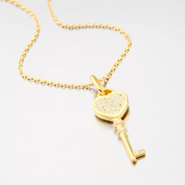 Pozlátený prívesok kľúč HST-13688-G