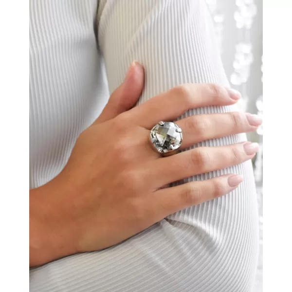 Strieborný prsteň s kryštálmi šedý 35803.5