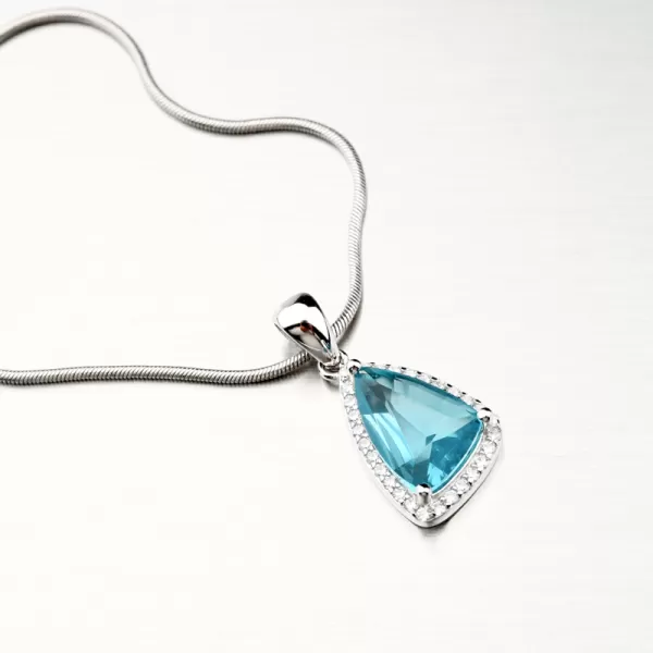 Strieborný prívesok s akvamarínom PKL-3092