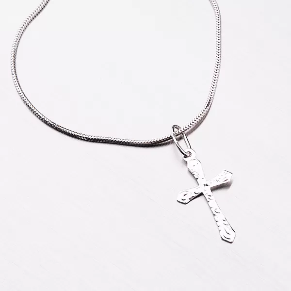 Krížik z bieleho zlata 327P-131133