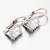 Visiace náušnice v bielom zlate 12-639