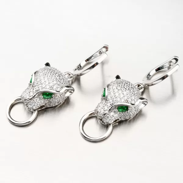 Strieborné náušnice v tvare tigra so zirkónmi PKL-2106