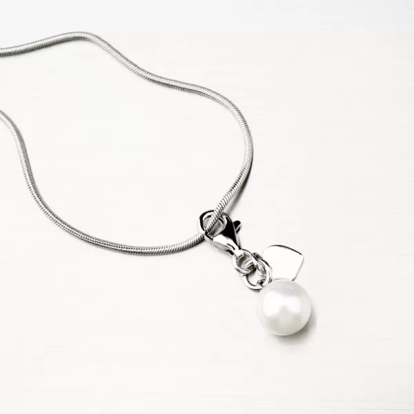 Strieborný prívesok s perlou a so srdcom PKL-3083