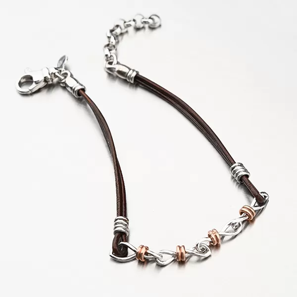 Náhrdelník zo striebra a textilu v čiernej farbe N1400496-2024-SLX