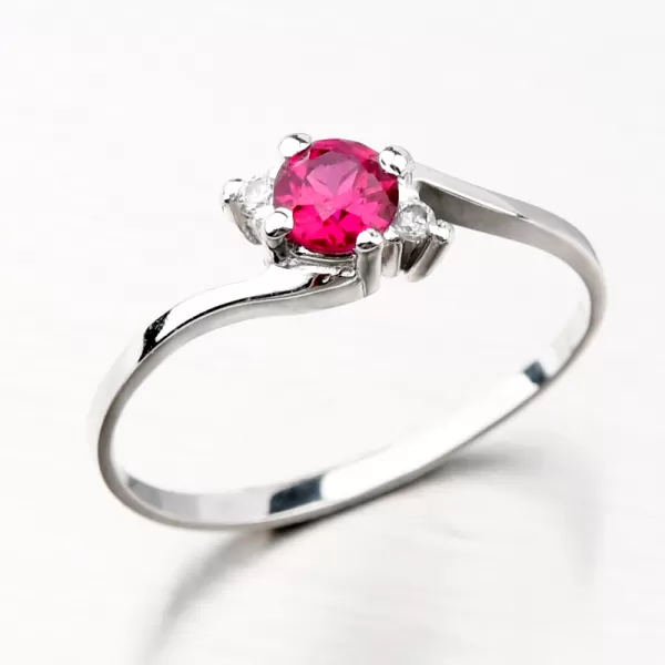 Prsteň s červeným zirkónom 356-0106-04