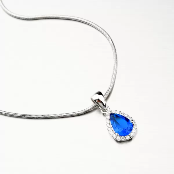 Prívesok zo striebra s modrým kameňom PKL-3074