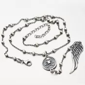 Strieborný náhrdelník s lebkou a krídlom N1700741-0532-SLX