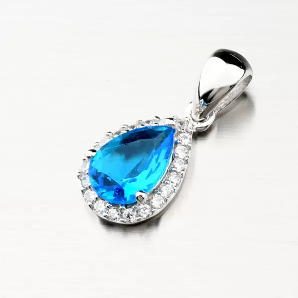 Prívesok zo striebra s modrým kameňom PKL-3095