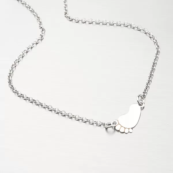Strieborný náhrdelník - chodidlo N1800992-1264-SLX