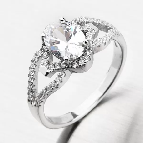 Strieborný prsteň so zirkónmi PKL-1013