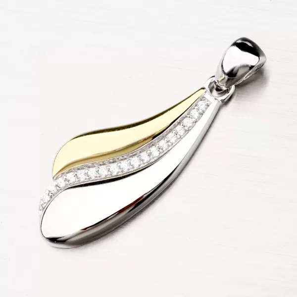 Pozlátený strieborný prívesok so zirkónmi PKL-3070