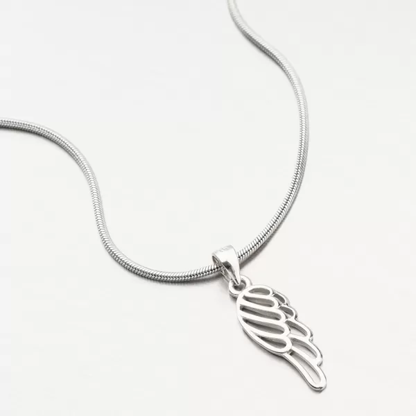 Strieborný prívesok anjelské krídlo HST-13531