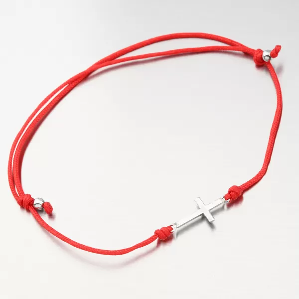 Strieborný povrázkový náramok s krížikom BST-14713-R