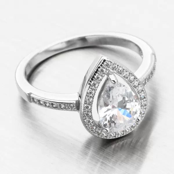 Strieborný prsteň kvapka so zirkónmi PKL-1019