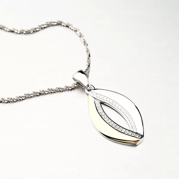 Pozlátený strieborný prívesok so zirkónmi PKL-3077