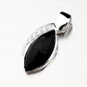 Strieborný prívesok s čiernym smaltom a so zirkónmi PKL-3073