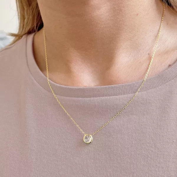 Pozlátený náhrdelník s čírym zirkónom 12052.1