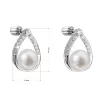 Strieborné náušnice visiace s bielou riečnou perlou 21033.1B