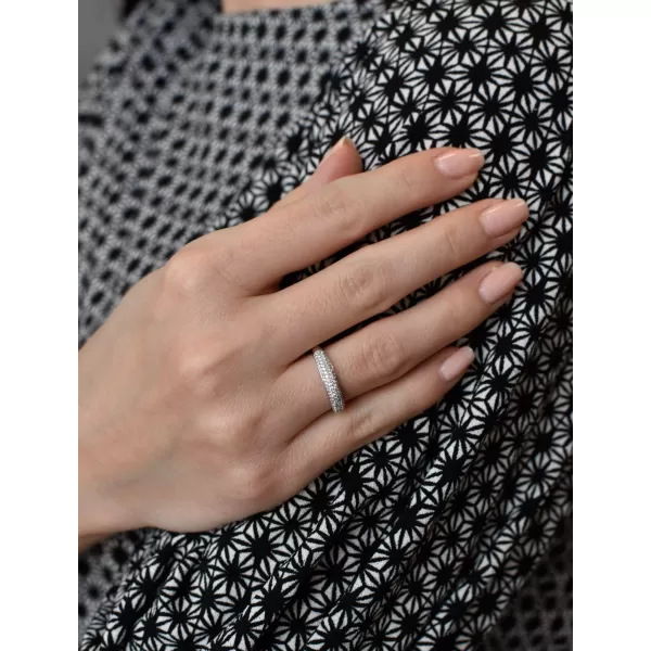 Strieborný prsteň so zirkónmi biely 885025.1