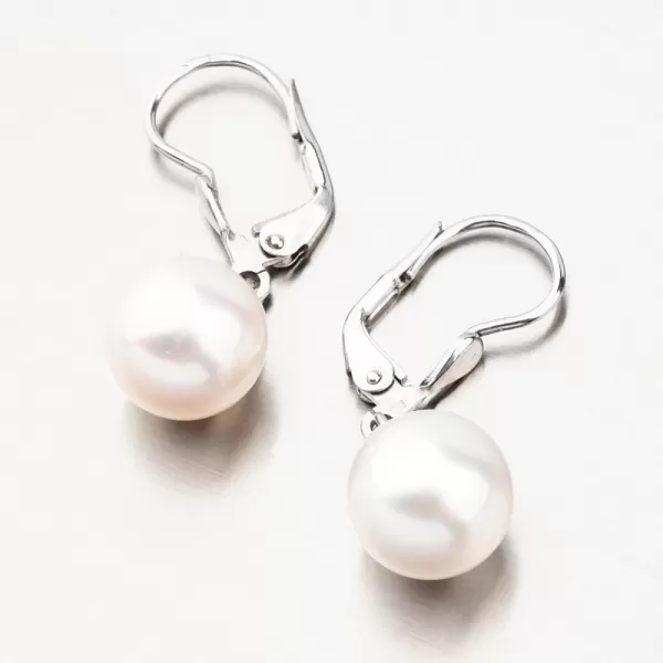 Visiace náušnice z bieleho zlata s bielou perlou