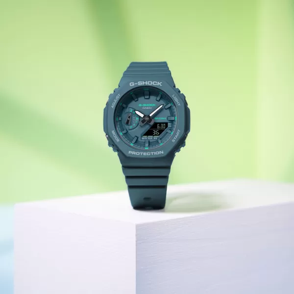 Casio G-Shock Carbon Core Guard (619) GMA-S2100GA-3AER