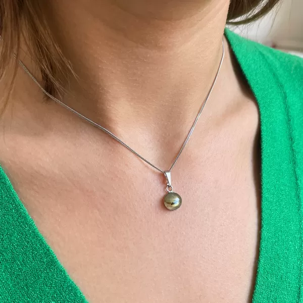 Strieborný prívesok s pravým minerálnym kameňom 14033.3 Labradorit