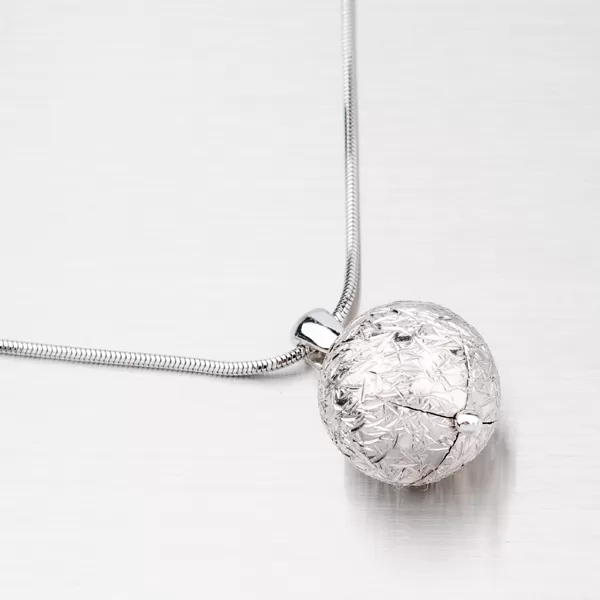 Prívesok strieborný 54060