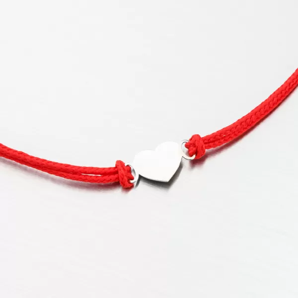 Náramok z červeného povrázku so srdcom z bieleho zlata LT14-004-B