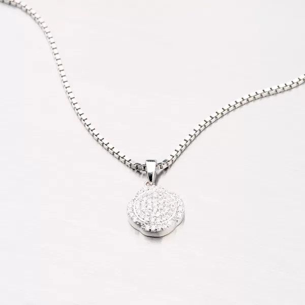 Prívesok strieborný so zirkónmi AP397