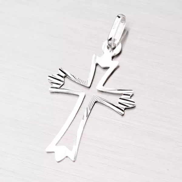 Krížik z bieleho zlata 43-2536