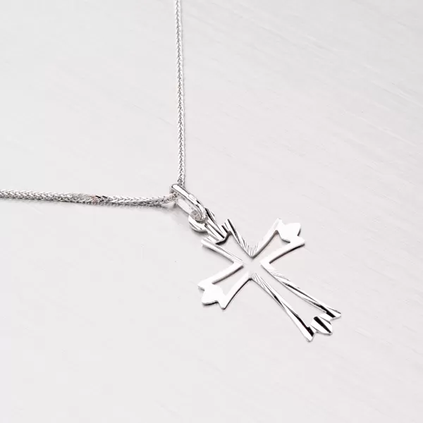 Krížik z bieleho zlata 43-2536