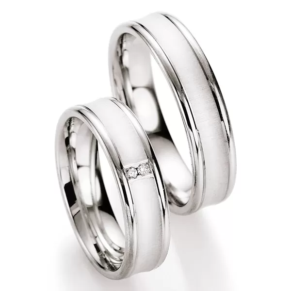 Snubné prstene strieborné s diamantom S10170