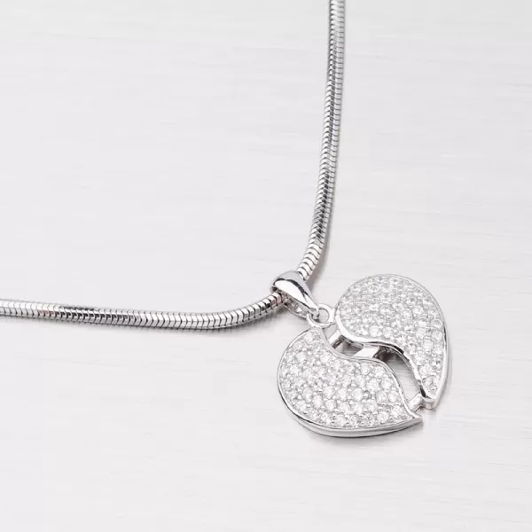 Strieborné srdce so zirkónmi PXX02130272