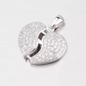 Strieborné srdce so zirkónmi PXX02130272