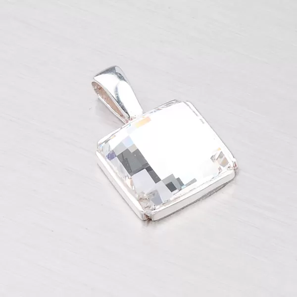 Strieborný prívesok s kryštálom D167B-JK