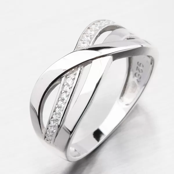 Strieborný prsteň so zirkónmi PKL-1066