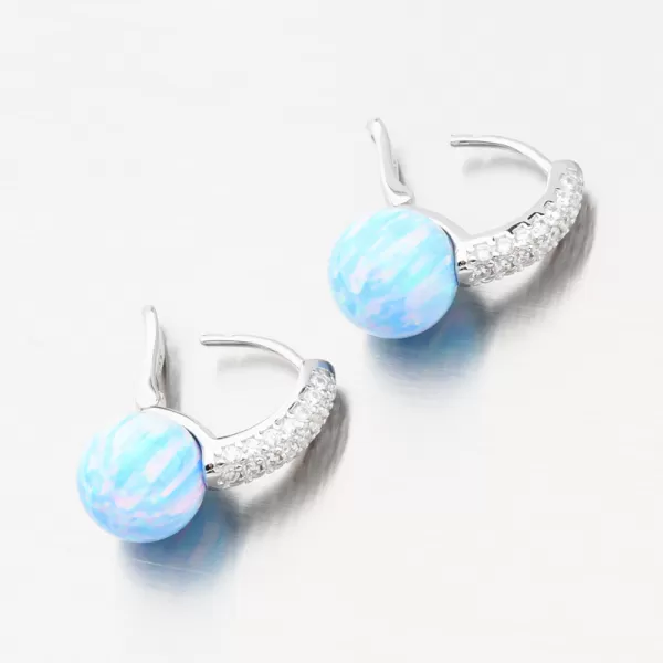 Strieborné náušnice so svetlo modrým opálom a so zirkónmi PKL-2167